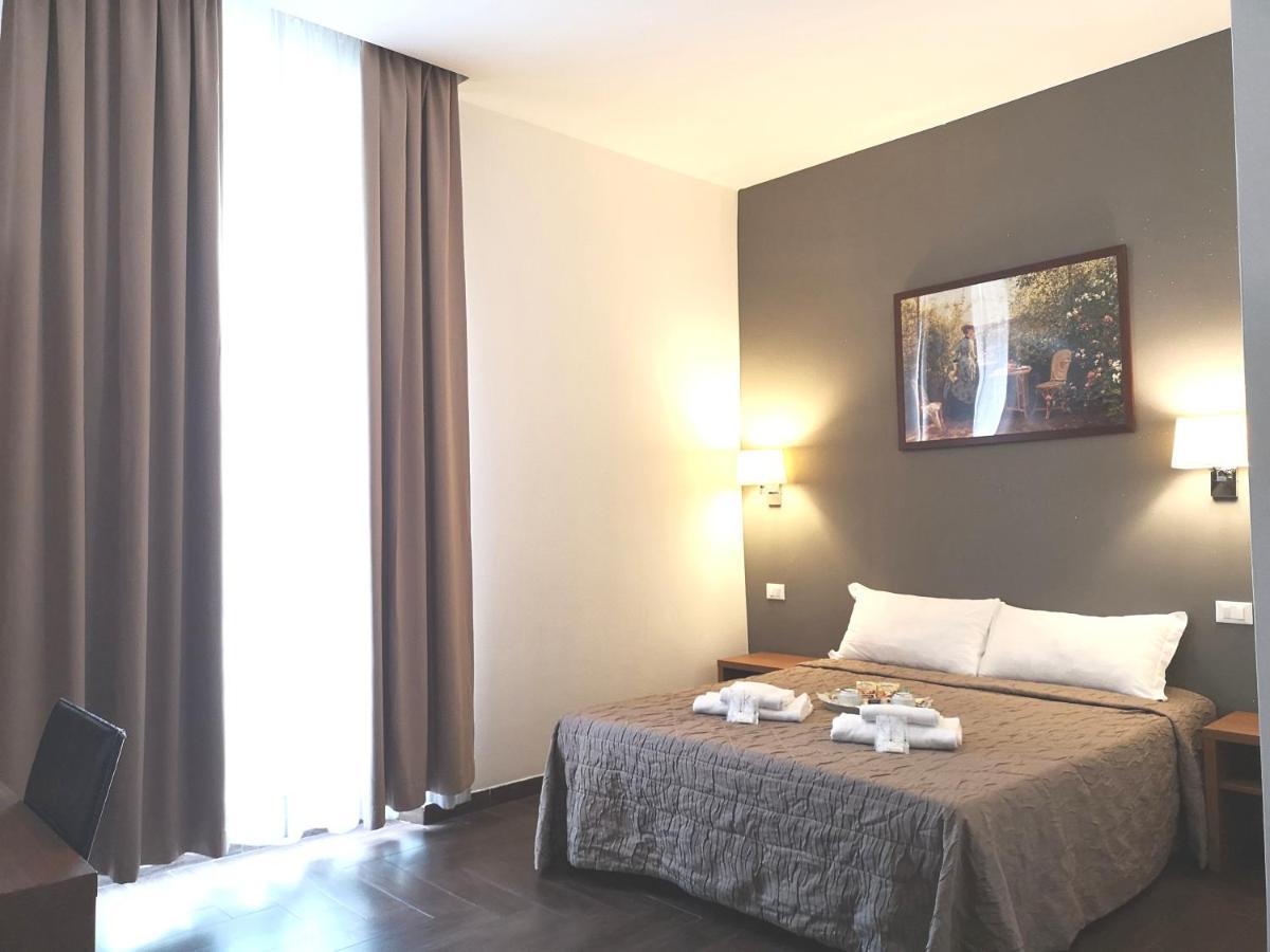 Rome Travellers Hotel Exterior foto