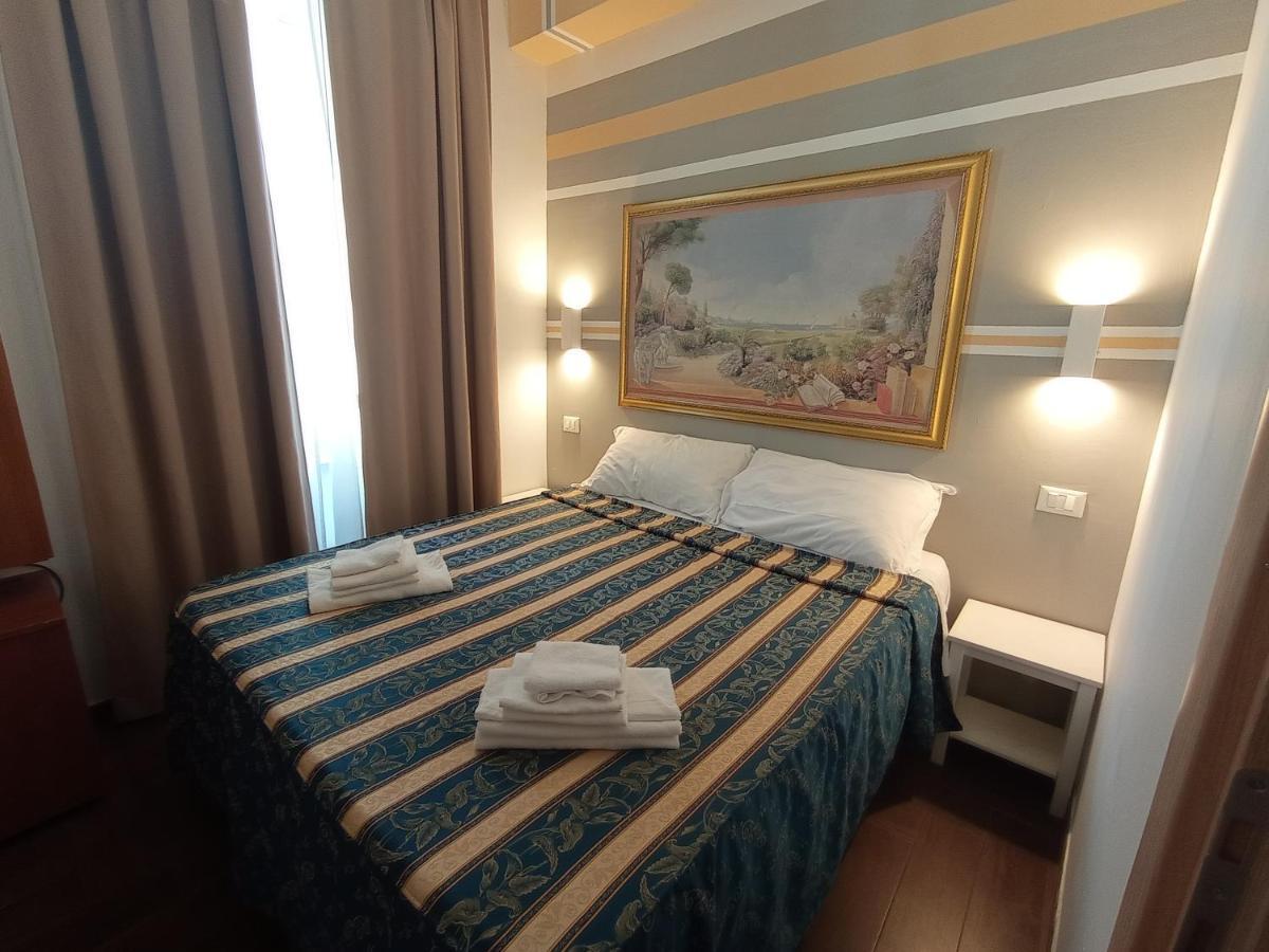 Rome Travellers Hotel Exterior foto