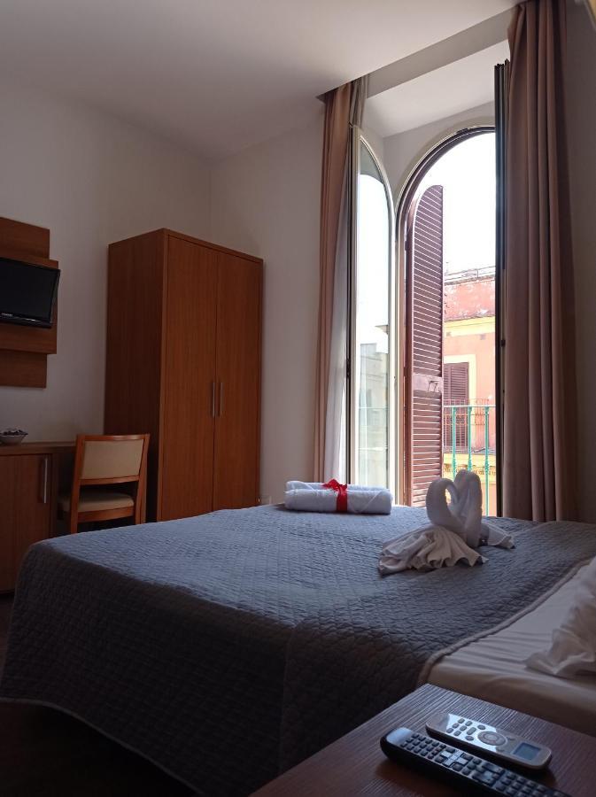 Rome Travellers Hotel Exterior foto