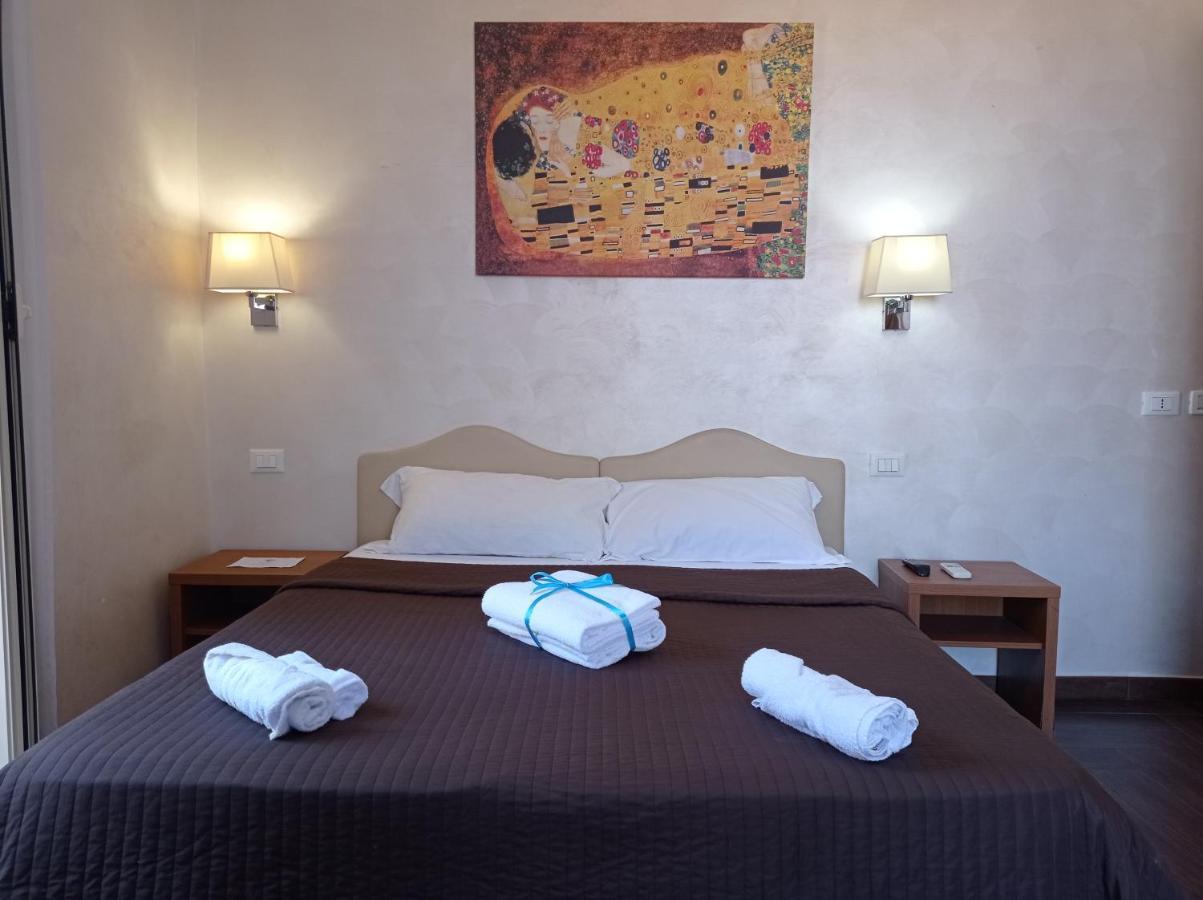 Rome Travellers Hotel Exterior foto
